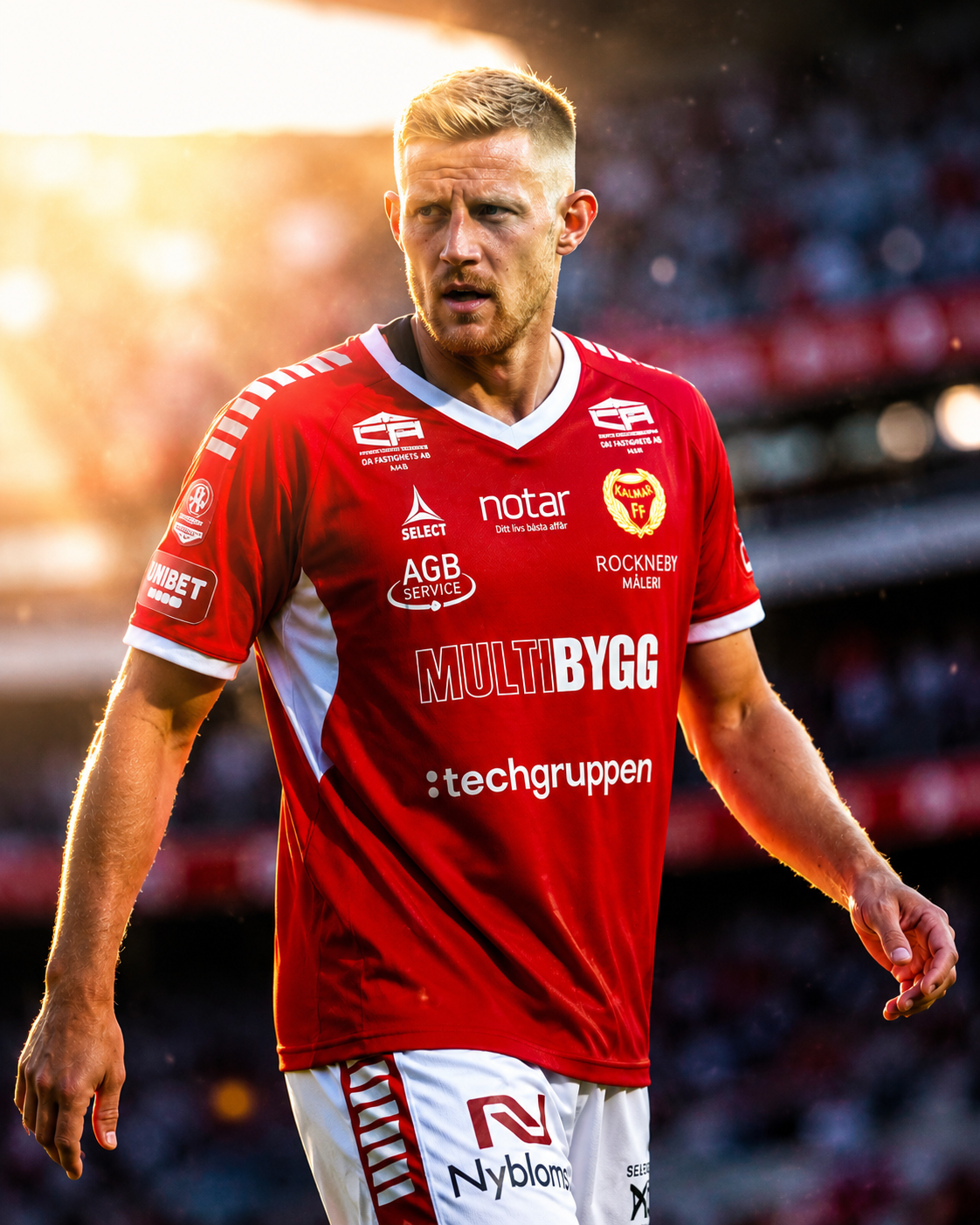 Kalmar FF-spelare i matchtröja med Techgruppens logotyp